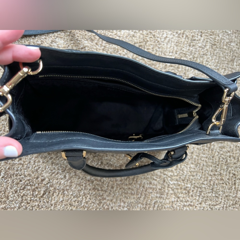 Authentic Michael Kors Dillon Leather Satchel - image 3